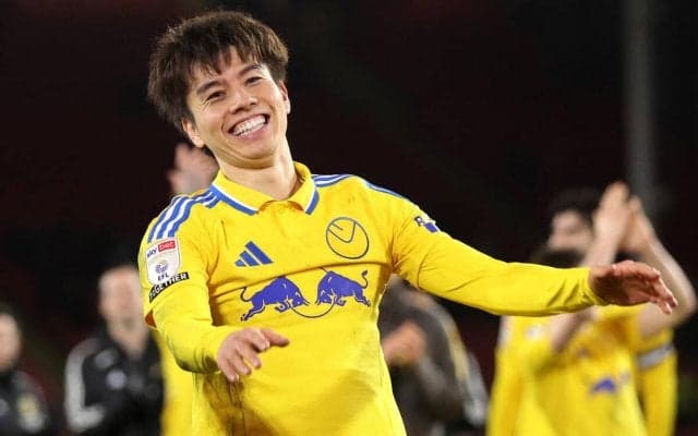 「持っている男」「田中劇場」日本代表MF田中碧が天王山で劇的逆転弾！リーズを勝利に導く活躍に絶賛の声「レジェンドになろうとしている」