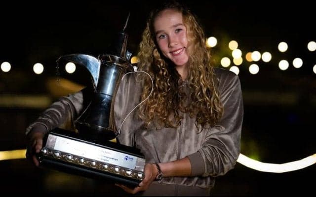 17歳のアンドレーワ、WTA1000ドバイで優勝し2007年以来では最年少でトップ10入り