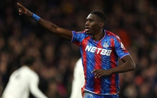 サール2発など攻撃陣躍動のクリスタル・パレスがビラに4発快勝！鎌田は途中出場【プレミアリーグ】