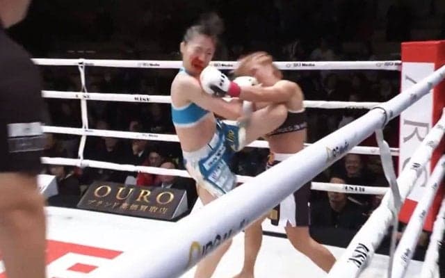 「顔ボコボコ」「もう止めて」空手女子、エグすぎる“一撃”と激闘に反響 壮絶な戦いに「根性がある」驚きと称賛も