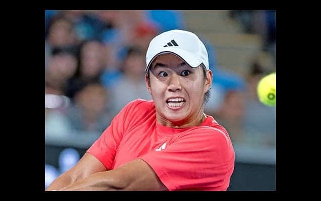 元世界8位にストレート勝ち