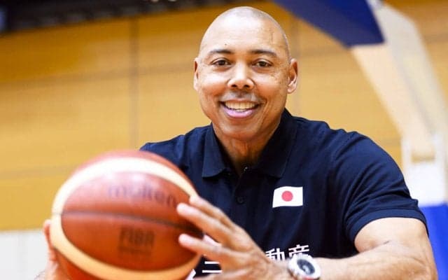 バスケ女子日本代表ゲインズHCの指導の基軸　「いいコミュニケーター」であるためにすべきこと