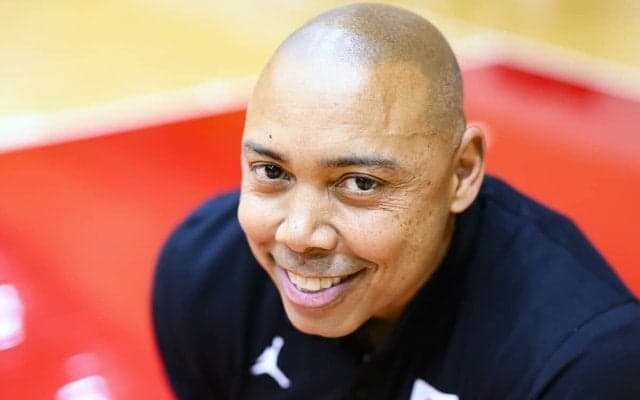 NBAでプレー＆指導実績　バスケ女子日本代表ゲインズHCが目指す「オーガナイズド・カオス」とは