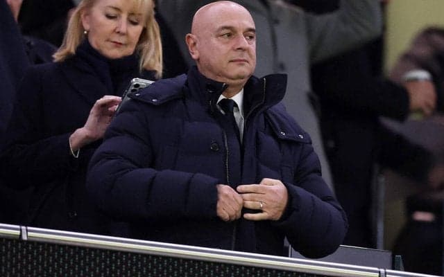 ファンからは批判の標的も…元トッテナムGKロリスはレヴィ会長を擁護「彼が新しいレベルへと引き上げた」