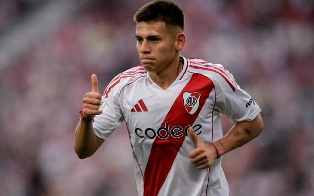 シティの起爆剤に!? U-20南米選手権で6ゴールと大暴れ、U-20アルゼンチン代表MFエチェベリがリーベルから復帰「僕の夢だった」