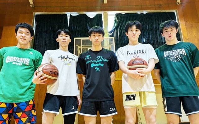 たった５人でウインターカップに挑む和歌山南陵バスケ部　身長205センチの留学生がまさかの......【2024人気記事】