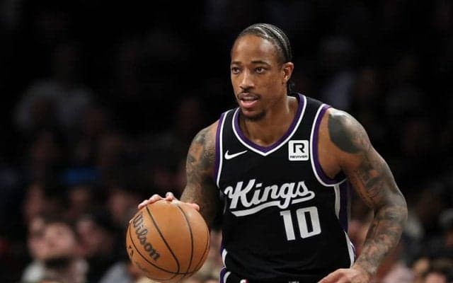 現役でわずか6人のみの通算2万4000得点をクリアしたデローザンが12季連続で平均20得点超え