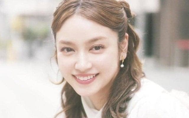 ｢イケメンが増してる｣｢パパそっくりですね｣日本代表DF長友佑都の美人妻・平愛梨、長男と“親子ペアルック”の2ショに反響｢ヒョウ柄かわいいー｣