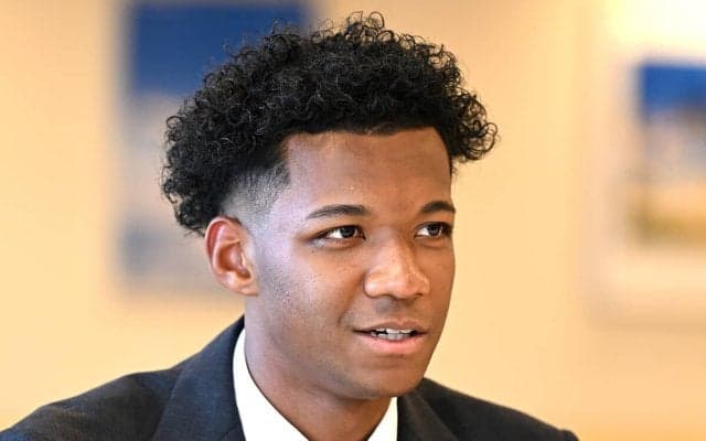 東京2025世界陸上メダル候補、村竹ラシッドの人生を変えた１回のフライング 「走ることも許されず...」