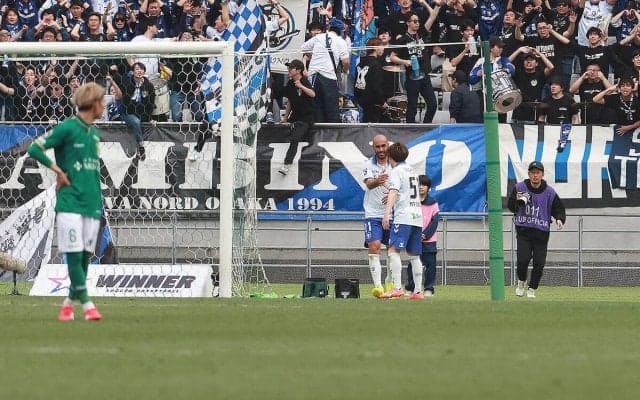 手応え得た初勝利の勢いに乗れず今季3敗目…東京Vの城福監督「再点火をしていける底上げは緊急の課題」守護神は厳しい言葉で攻撃の改善促す