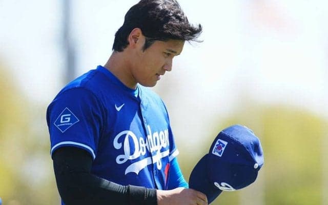 大谷翔平がウルウル“涙目”で訴え…　気づいてもらえず、SNSでユーモア炸裂