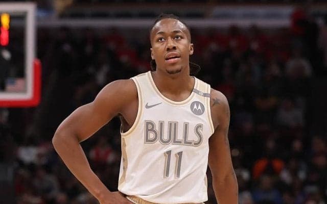 自己最高のシーズンを送っていたブルズのアヨ・ドスンムが左肩の手術で今季残り試合全休