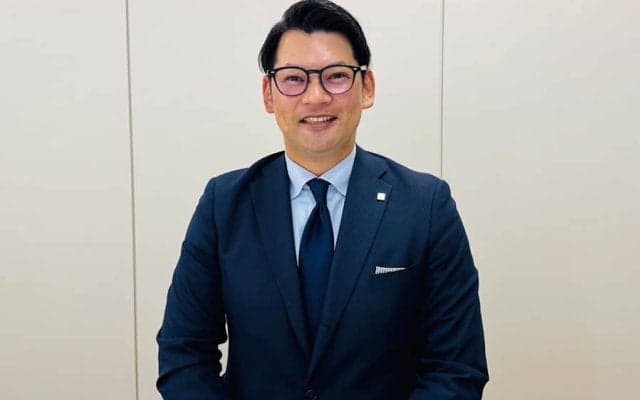 戦力外→引退で「一からやり直したい」　プロ14年の大砲が保険営業マンに転身したワケ