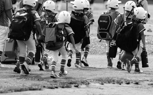 野球離れに加速感「世間に選ばれなくなる」　実数把握開始も…学童“6000チーム消滅”の内実