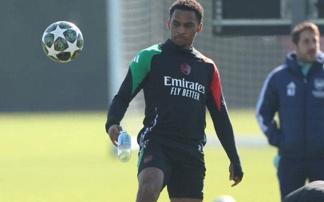 「物語を変えて勝利する」前線の負傷者続出でゴール欠乏症のアーセナル、ティンバーはPSV戦に自信「僕たちにとってのチャレンジ」