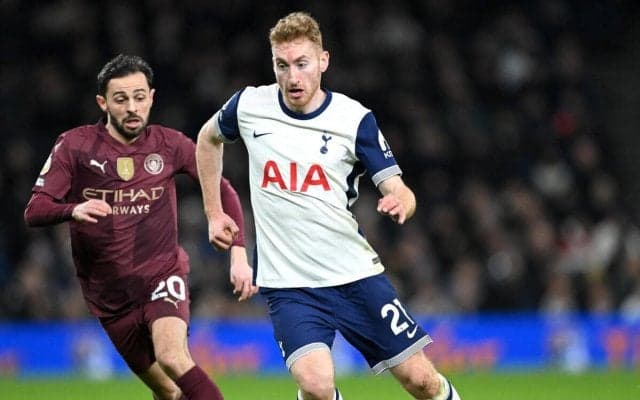 皆勤賞のスパーズMFクルゼフスキが戦線離脱か？ギブス装着の姿も