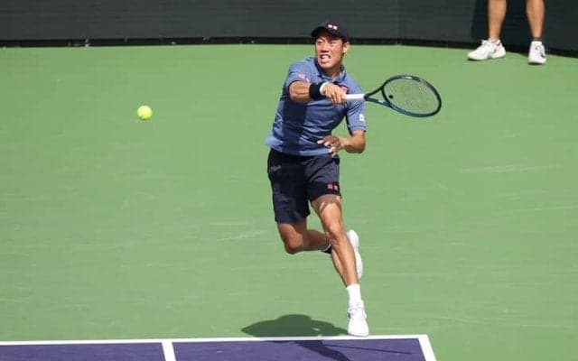 錦織圭、3時間弱の激闘で世界58位ムナルを撃破し2回戦進出。最終セットには足を引きずる場面も[BNPパリバ・オープン]