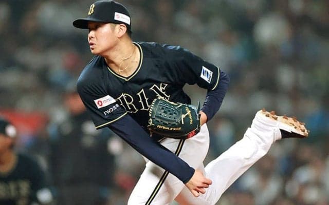 楽天主砲がビビったオリ剛腕、落差がエグい“魔球”…「マンションから落ちてくる」