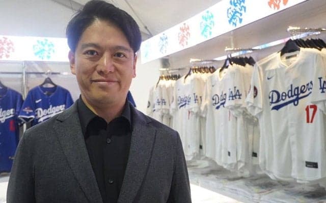 開場時点でファン100人のフィーバー　MLB日本開幕Sへ…期間限定グッズ店「熱狂を実感」