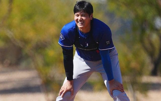 大谷翔平、元MLB監督から“帰塁講座”　新スライディングに続き…OP戦直前に走塁練習