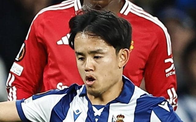 久保建英のマンＵとの第１戦を検証 タイトなマークに屈せず、そのキックがチームの武器に