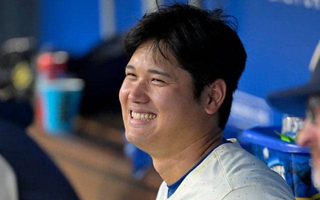 大谷翔平の「かっこよさが増してる」　“萌える”着こなし…モデル姿が「爽やかで素敵」