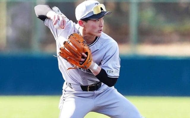巨人22歳の「野球センスがすごい」　新人離れの“美技“に騒然「プロの華」