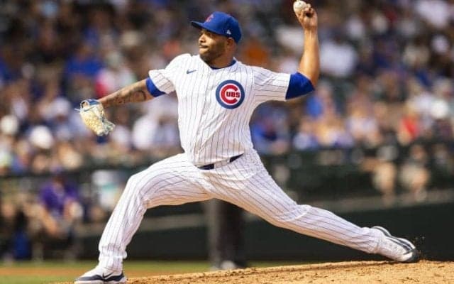 「NPB復帰とかあるんかな」エスコバーが日本復帰でX“騒然”　オイシックス入団で「男は黙って投げるだけ」