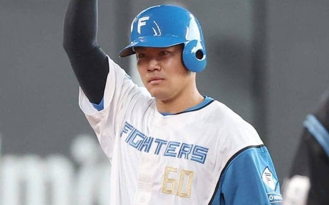 鷹は「なんで出したんや」　現ドラ移籍→衝撃の4安打…ハム加入の24歳は「宝の山すぎ」