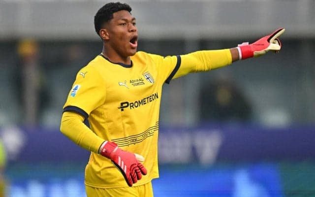 日本代表GK鈴木彩艶にシティが関心? GKエデルソンの去就次第で夏にGK補強に動く