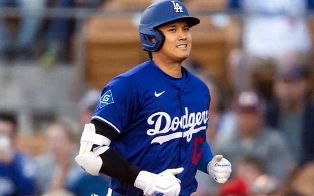 大谷翔平、第3打席は四球で出塁　投手調整は一時中断…ヘッドバンプも“成功”