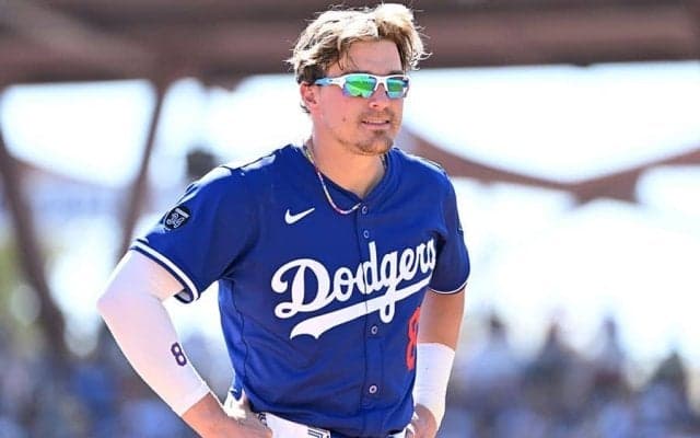 ド軍内野手と鷹OBが“意外な縁”「スゴすぎる」…2S再会報告「友人に会えました」