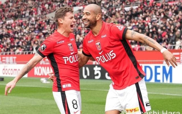 元日本代表が｢前人未到｣の大記録、監督の｢最初の15分｣檄でブラジル人コンビが躍動、浦和が｢昇格組｣を相手に初勝利