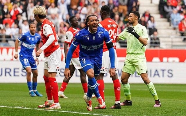 オセールとの日本人対決に敗れたランスが泥沼の6連敗で14試合未勝利に…【リーグ・アン】