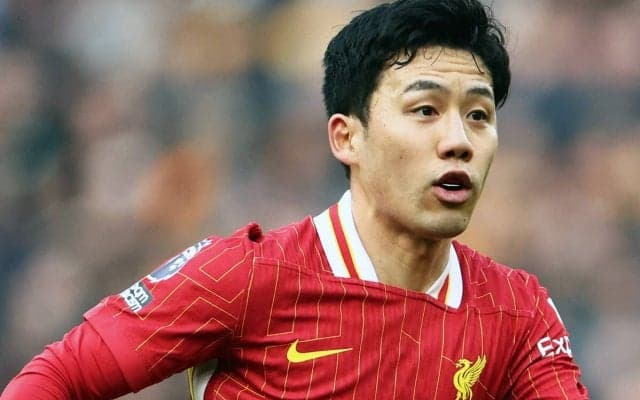 遠藤航はどうやって「構想外」から脱したのか　サポーターがこんなにも熱く支持するには理由がある