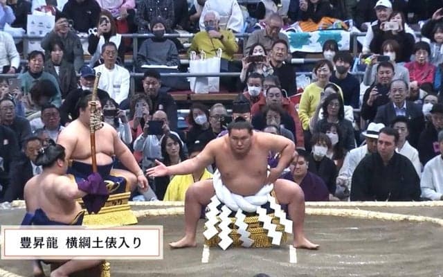 「空気読めよ」「台無しだ」新横綱・豊昇龍の土俵入りで突然の奇声 ファン怒りの声