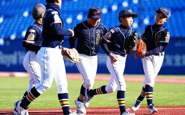 飛ぶバット禁止で「昔の野球しないと」　130発打線が一転…得点に迫る“チャンス3回”