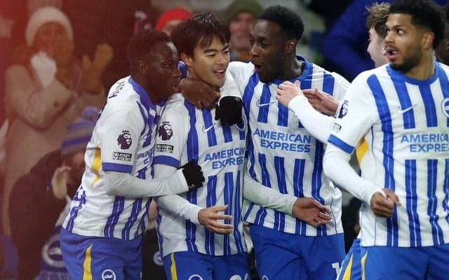 「当然だ」「何も文句はない」「三笘の魔法」チェルシー戦で三笘薫が見せた衝撃トラップからのゴールが『BBC』の2月月間最優秀ゴールに選出