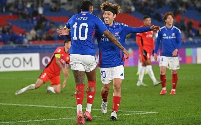 A・ロペスの2発など4発快勝の横浜FMが上海海港に連勝でベスト8進出！【ACLE2024-25】