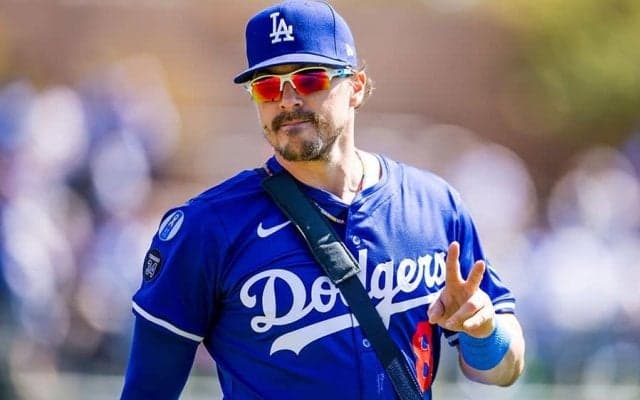 ド軍戦士が“日本文化”に悪戦苦闘「面白すぎ」　お祭り男は手に負えず…初体験にX爆笑