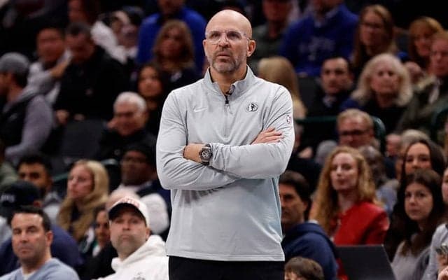 健康な選手は8人だけ…マブスHCが悲惨なロスター状況を嘆く…「起用する選手がいない」