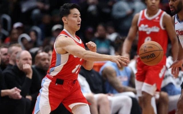 ハッスル先発の河村勇輝…3P3本を含む11得点9アシストもネッツに敗戦