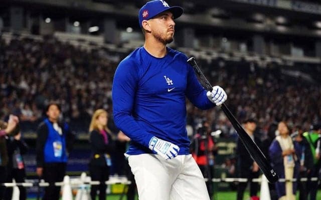 美人妻と楽しむ東京観光「最高だね」　ド軍35歳に日本人驚き「全く気づかれない笑」