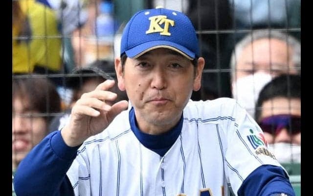 「監督は誰？」くらいがちょうどいい　健大高崎・青柳監督の組織論