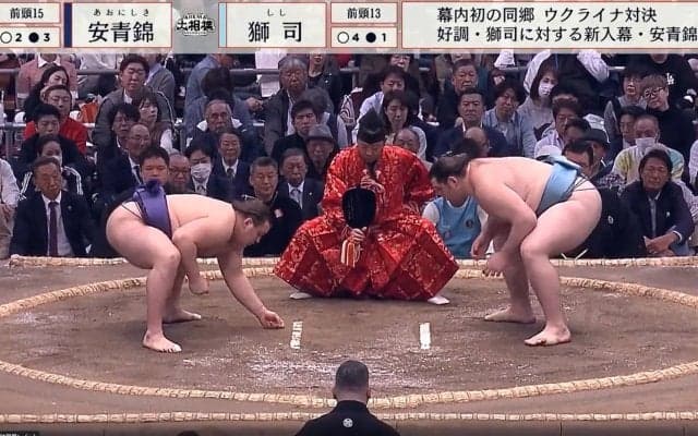 こ、これは…力士が“クセつよ”ルーティン披露 「腰ふっとるやんw」ファン驚き 反響続々