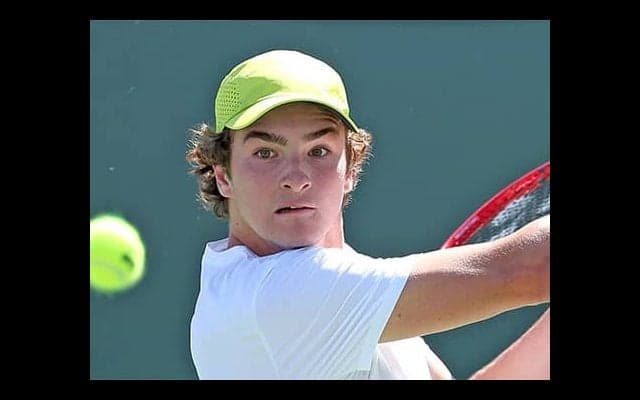 18歳4強入り 次戦は錦織圭