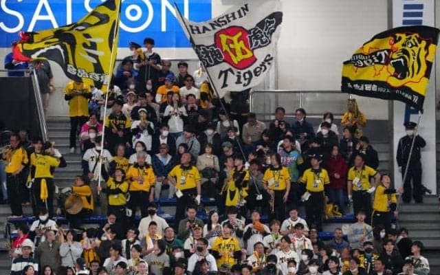 「衝撃的ですらあった」東京Dに響いた阪神ファンの凄まじい声援に米局も感嘆 一方で「あと一人コール」には反発も