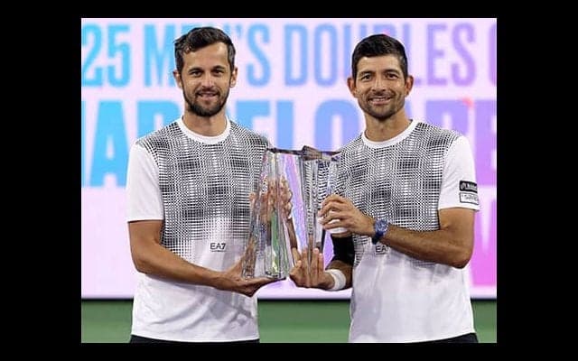  現役単独最多 ツアー40度目V 