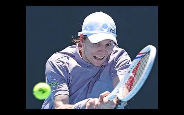  3連覇狙う第1シード下し決勝へ 