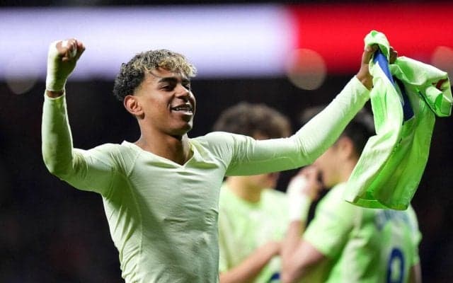 バルセロナが2点差をひっくり返して首位キープ、アトレティコとの上位決戦を劇的逆転勝利【ラ・リーガ】